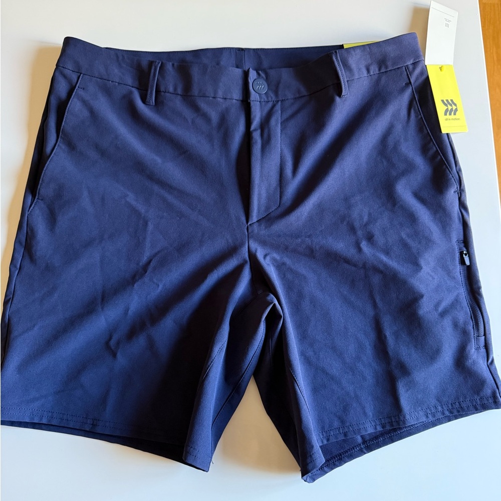 NWT men’s navy golf shorts